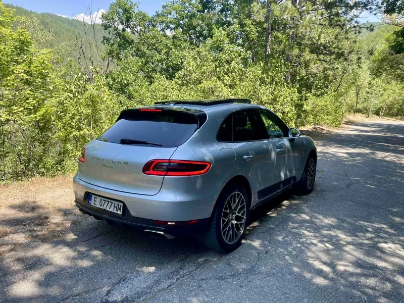 Porsche Macan 2.0i/Panorama/Sport chrono/PDK/Lizing, снимка 5 - Автомобили и джипове - 52551858