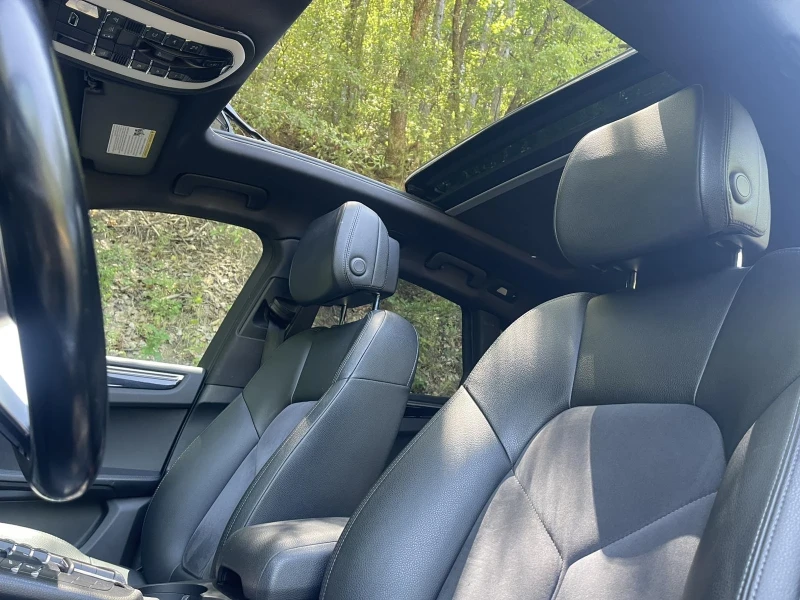 Porsche Macan 2.0i/Panorama/Sport chrono/PDK/Lizing, снимка 9 - Автомобили и джипове - 52551858