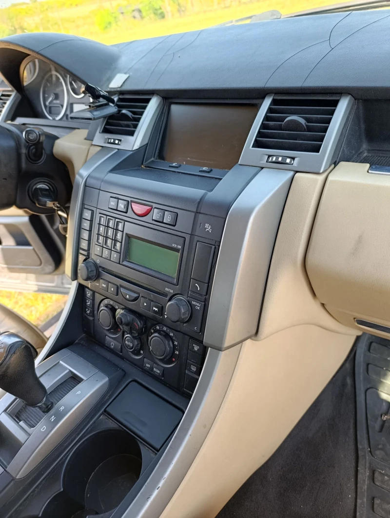 Land Rover Range Rover Sport 2.7д, снимка 6 - Автомобили и джипове - 52451578