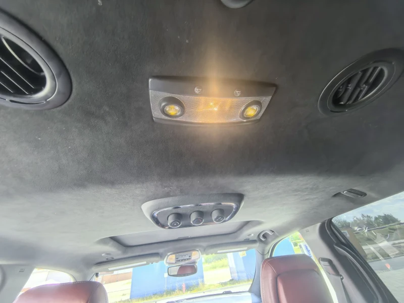 Dodge Durango 6.4 SRT FULL.!!!, снимка 11 - Автомобили и джипове - 51227641