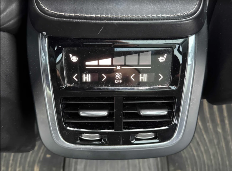 Volvo Xc90 T6 Inscription, снимка 10 - Автомобили и джипове - 52472779