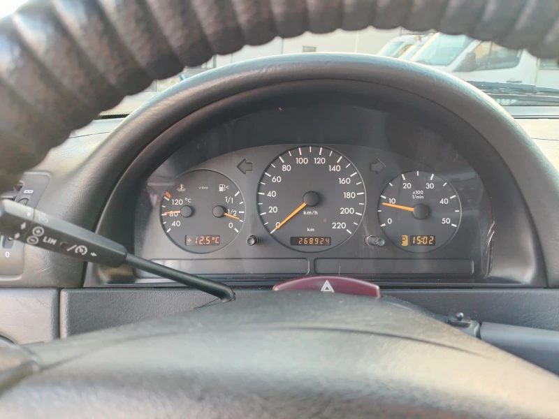 Mercedes-Benz ML 270, снимка 5 - Автомобили и джипове - 53495265