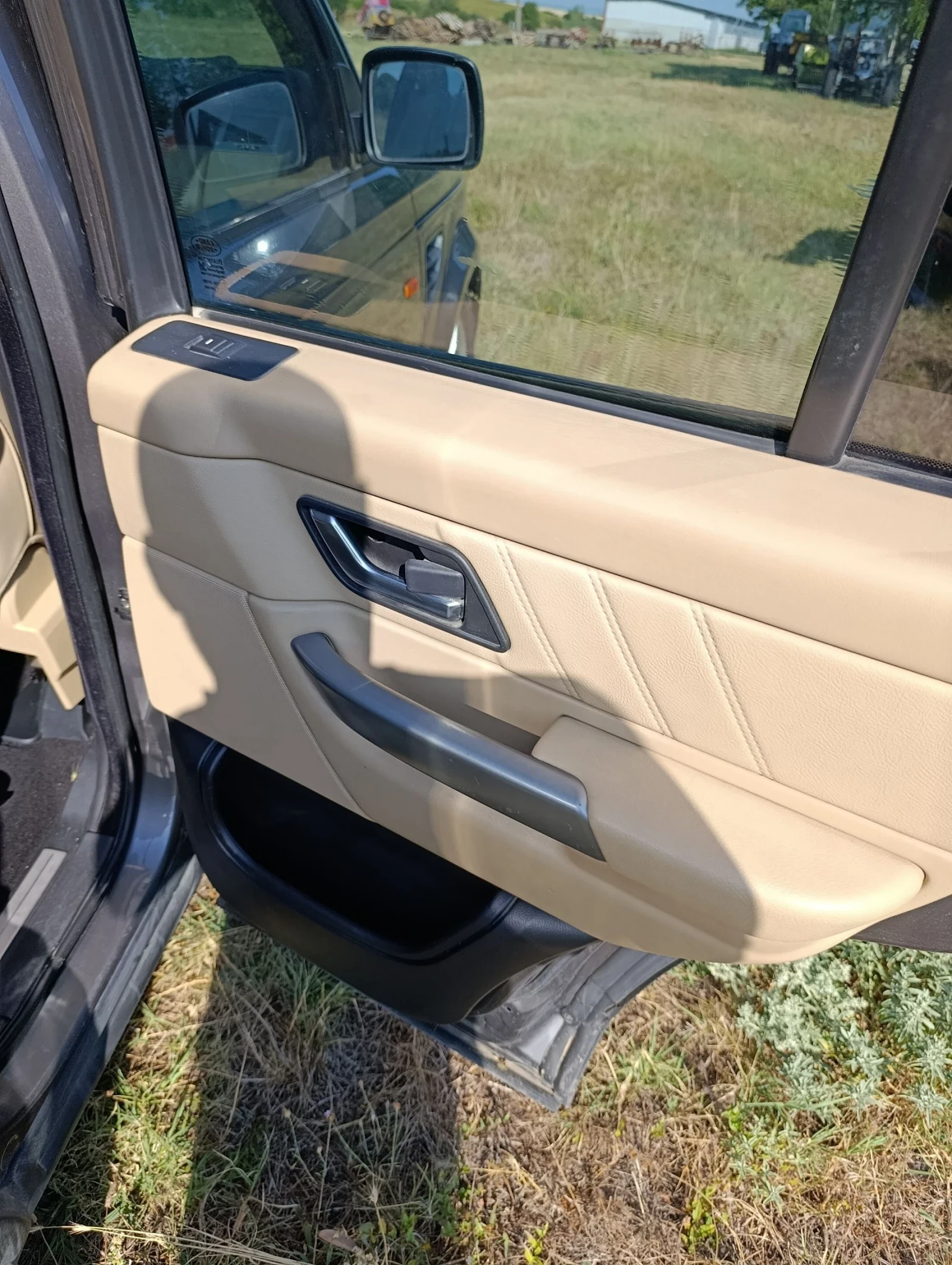 Land Rover Range Rover Sport 2.7д - изображение 5