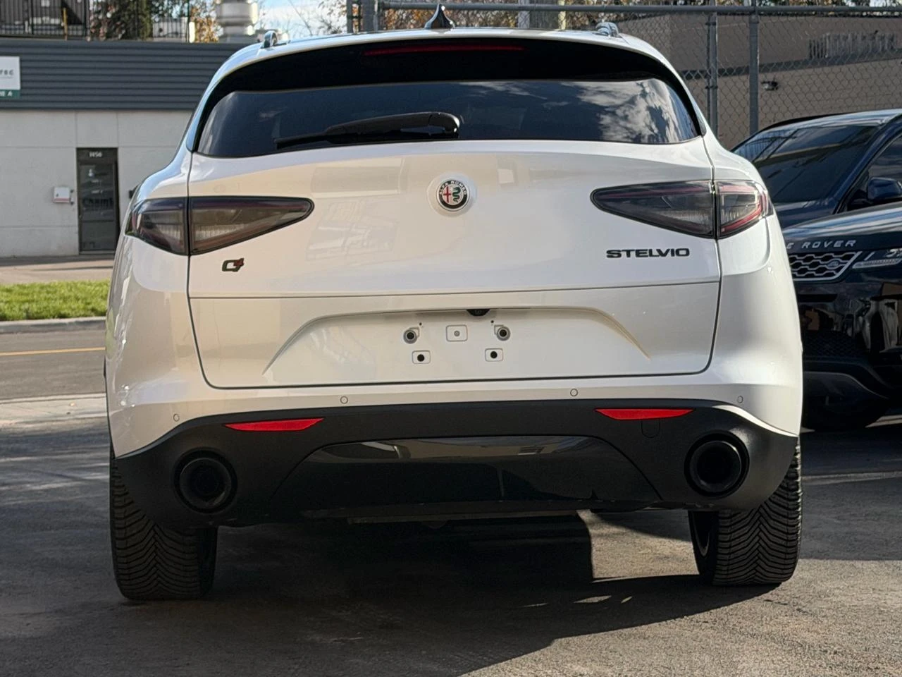 Alfa Romeo Stelvio 2.0T AWD / Ti Sport / Harman-Kardon /Carbon / PANO - изображение 5
