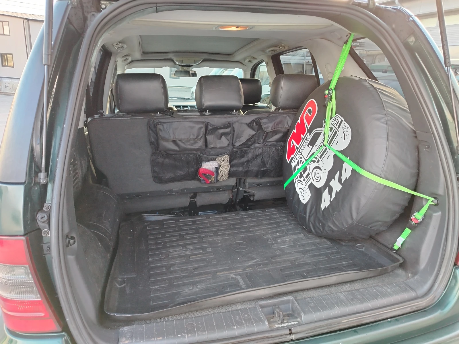 Mercedes-Benz ML 270  - изображение 9