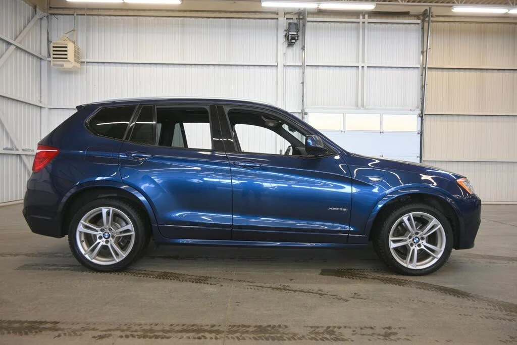 BMW X3 I * M-Package* * HeadUp* AвтоКредит* (ЦЕНА ДО БГ), снимка 3 - Автомобили и джипове - 53769693