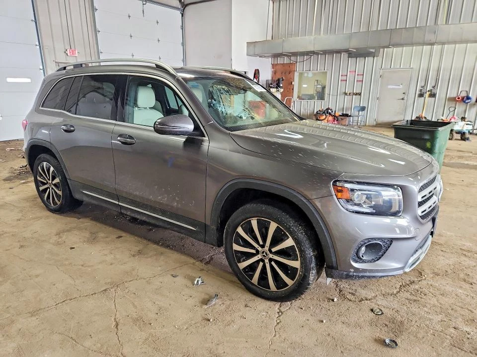 Mercedes-Benz GLA 250 2.0L 4 ALL WHEEL DRIVE | Mobile.bg � ����������� 4