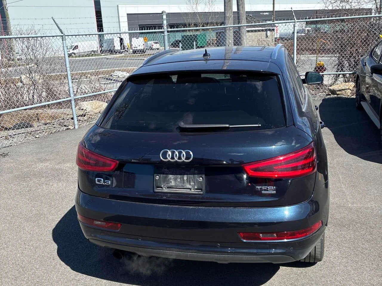 Audi Q3 TECHNIK QUATTRO * ПАНОРАМА* ПОДГРЕВИ* ДВА КЛЮЧА* , снимка 5 - Автомобили и джипове - 54323960