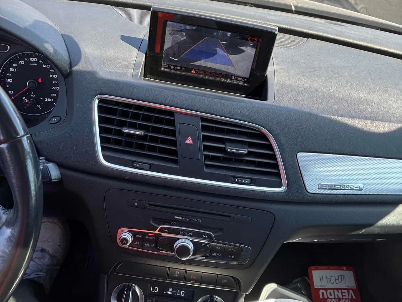 Audi Q3 TECHNIK QUATTRO * ПАНОРАМА* ПОДГРЕВИ* ДВА КЛЮЧА* , снимка 10 - Автомобили и джипове - 54323960