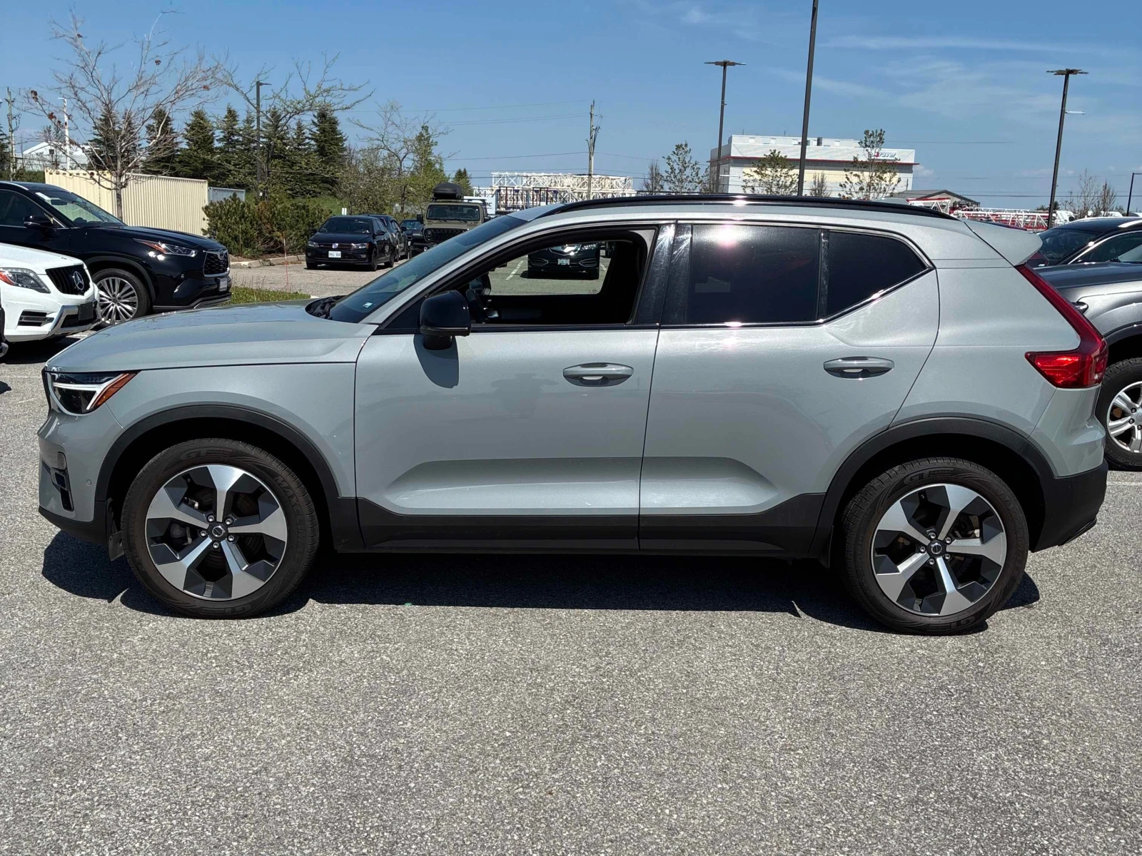 Volvo XC40 * * CARFAX * * АВТО КРЕДИТ * * , снимка 3 - Автомобили и джипове - 54870276