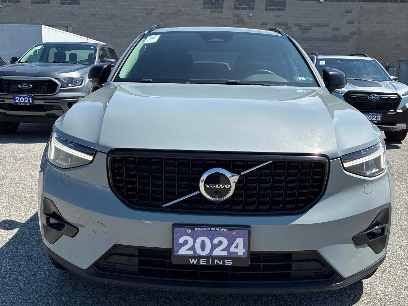 Volvo XC40 * * CARFAX * * АВТО КРЕДИТ * * , снимка 2 - Автомобили и джипове - 54870276