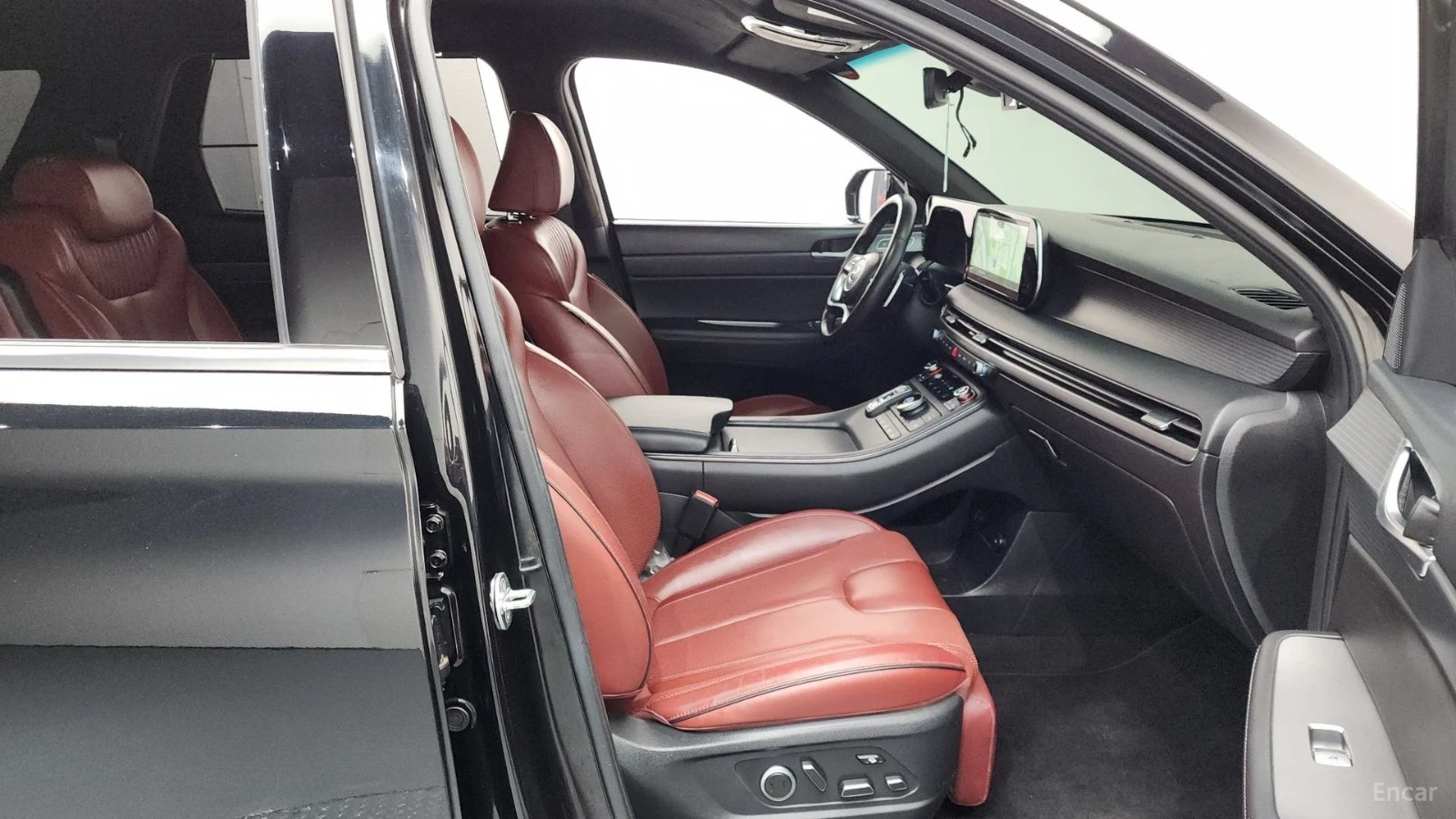 Hyundai Palisade 3.8 2WD Prestige* КОЖА* ОБДУХВ* НАВИ, снимка 9 - Автомобили и джипове - 55493932