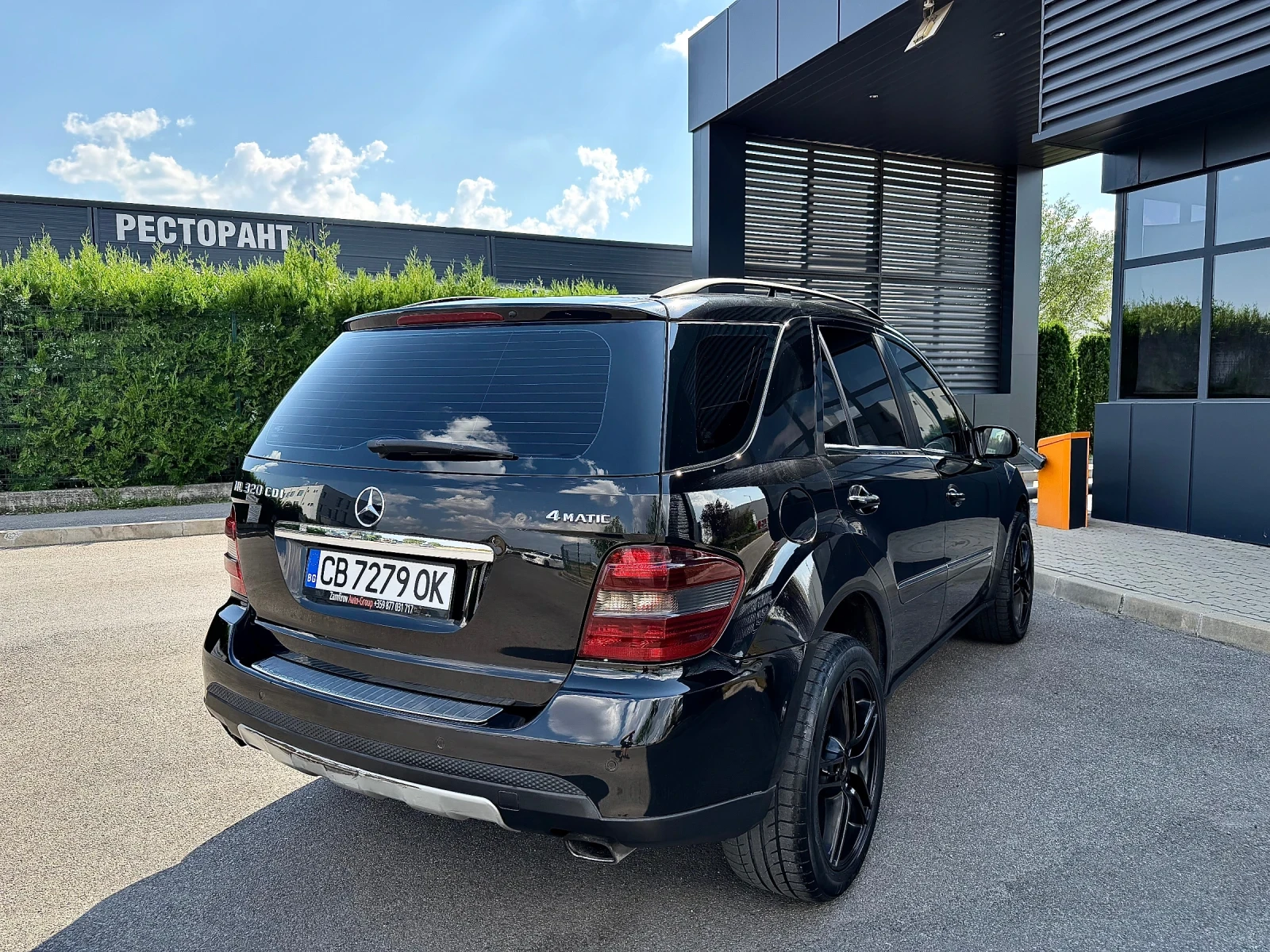 Mercedes-Benz ML 320 CDI/Перфектен, снимка 7 - Автомобили и джипове - 55571372