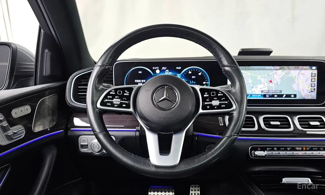 Mercedes-Benz GLE 400 d* Coupe* ОБДУХ* ДИСТРОНИК* ПАНО* HUD* КРАЙНА ЦЕНА, снимка 7 - Автомобили и джипове - 56021216