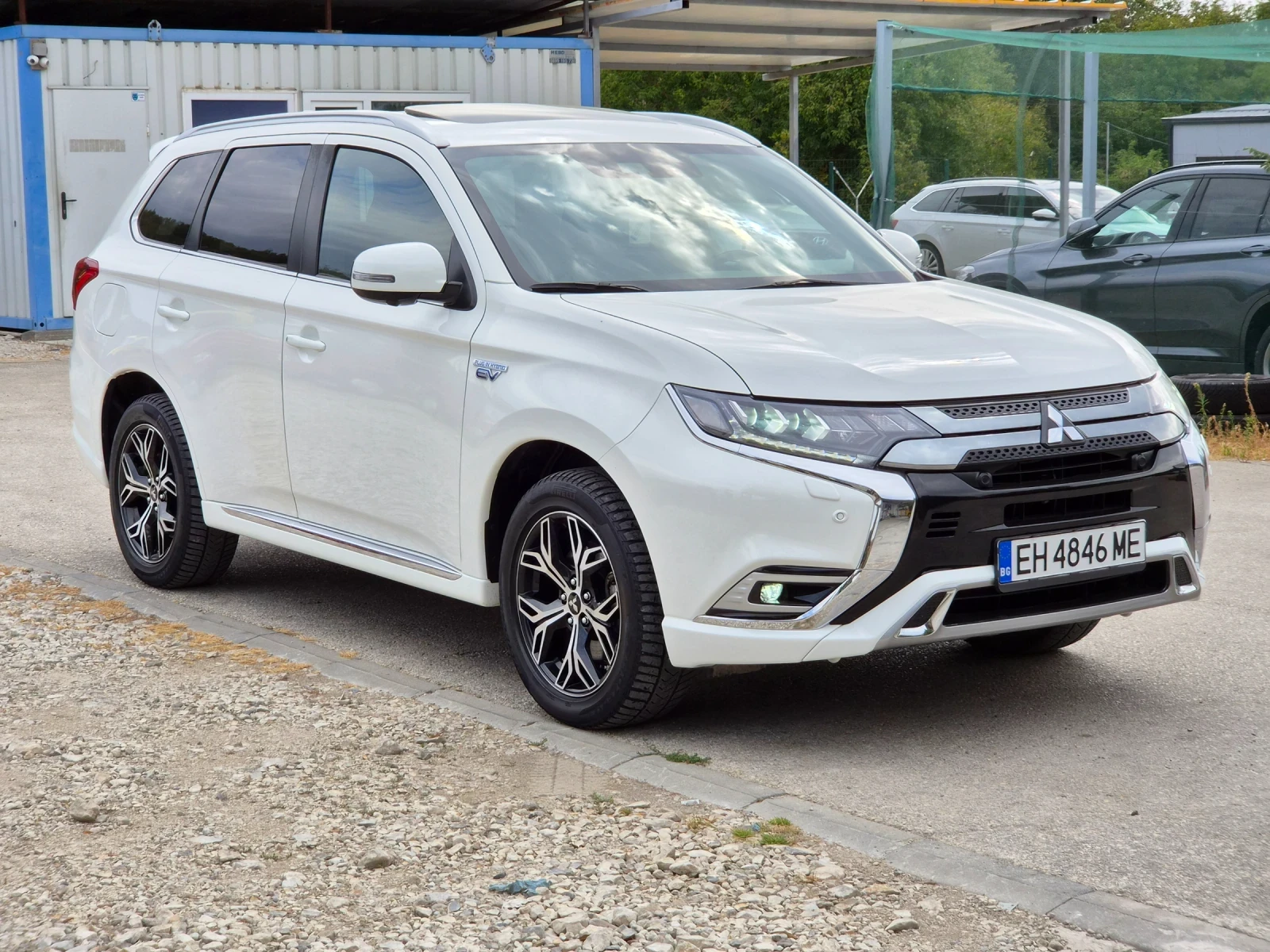 Mitsubishi Outlander 2.4PHEV Diamond+ /Facelift/93000км/S-AWC/360 /LED
