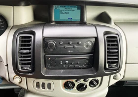 Renault Trafic 2.5 DCI 135 к.с. 5 места 6 ск. КЛИМАТИК, снимка 13