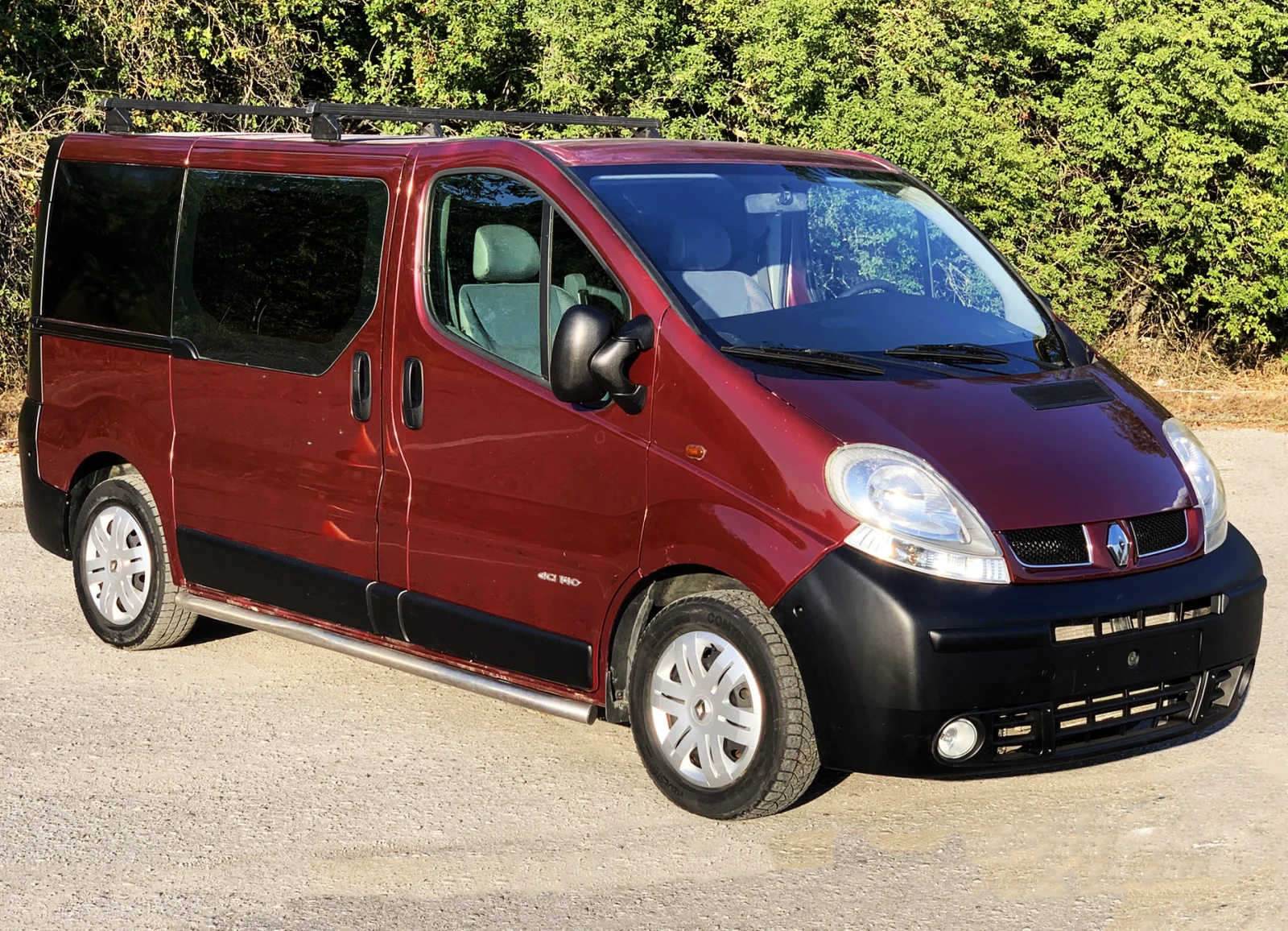 Renault Trafic 2, 5 DCI 135 к.с. 5 места 6 ск. КЛИМАТИК