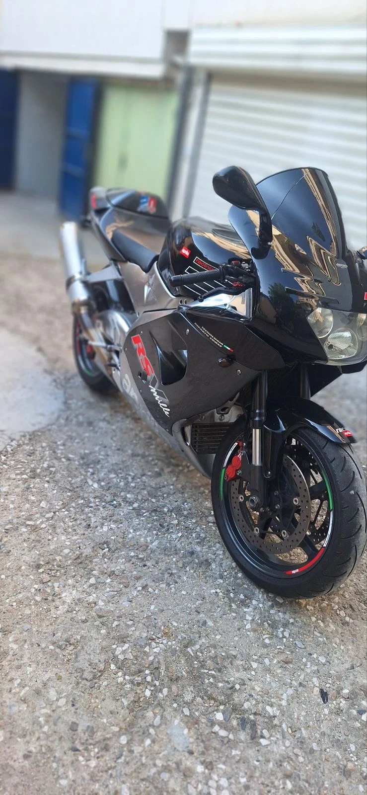 Aprilia RSV4 1000