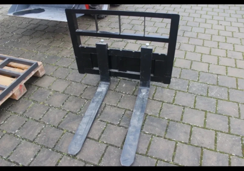 Мини челни товарачи Kubota Мини челен товарач Rippa с двигател Kubota Z482, снимка 10 - Индустриална техника - 53246651