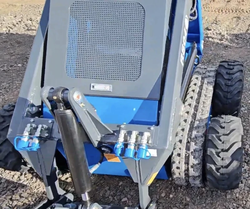 Мини челни товарачи Kubota Мини челен товарач Rippa с двигател Kubota Z482, снимка 4 - Индустриална техника - 53246651