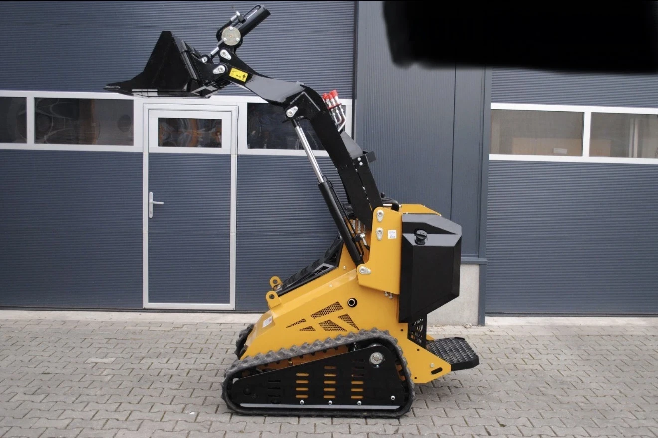 Мини челни товарачи Bobcat Мини челен товарач Rexus2, снимка 3 - Индустриална техника - 53612684