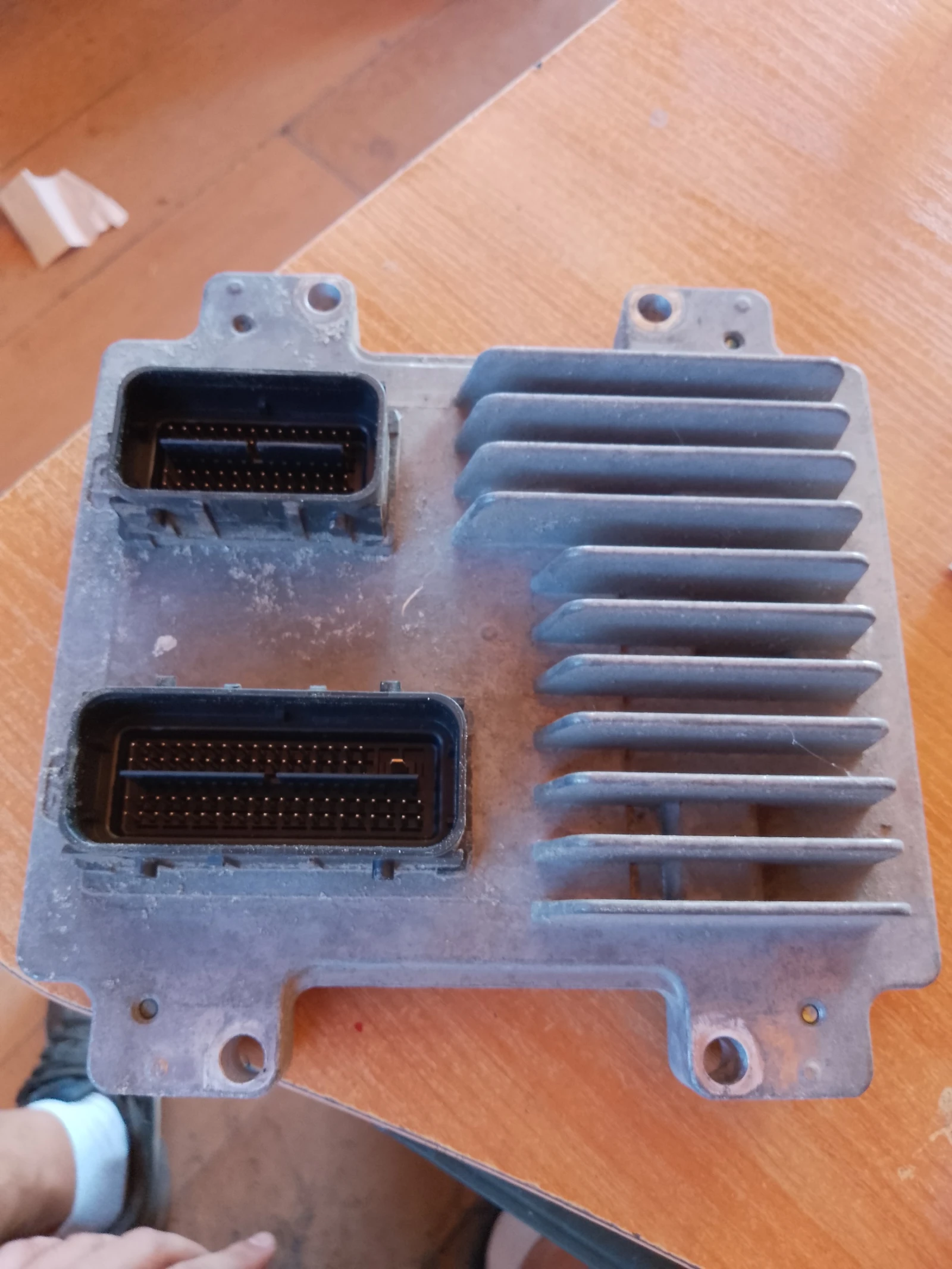 12634556     1.4 12621466 | Mobile.bg   2