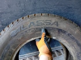 Гуми Зимни 235/70R16, снимка 5