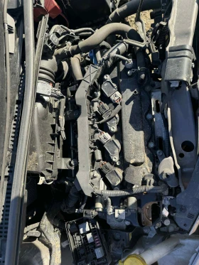 Toyota Yaris 1.3, снимка 5