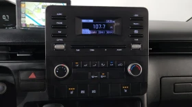 Hyundai Staria Modern* BLIND SPOT* ПОДГРЕВ ВОЛАН* КРАЙНА ЦЕНА, снимка 12