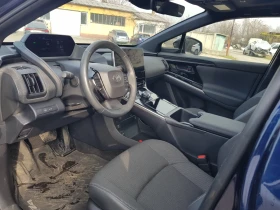 Toyota bZ4X 4х4, снимка 12