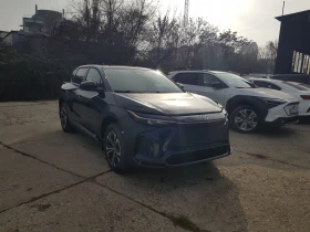 Toyota bZ4X 4х4, снимка 3