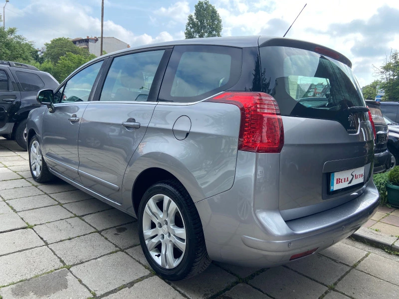 Peugeot 5008 1.6 HDi EURO5B * FACELIFT* , снимка 4 - Автомобили и джипове - 40978125