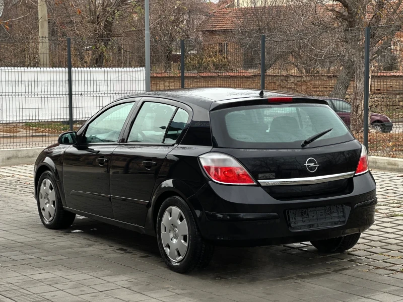 Opel Astra 1.4 easytronic, снимка 5 - Автомобили и джипове - 48063841