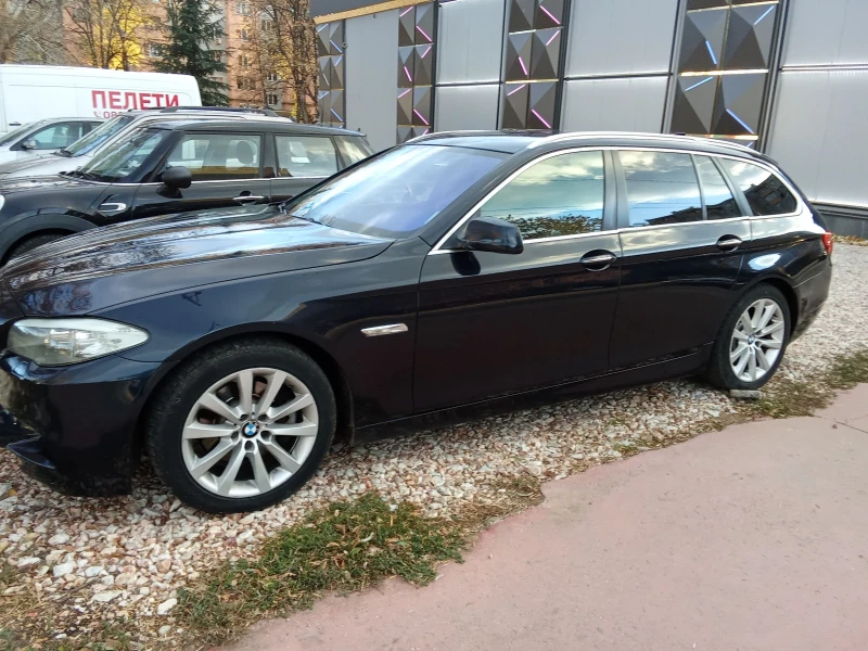 BMW 520 Автоматик м пакет, снимка 3 - Автомобили и джипове - 48079708