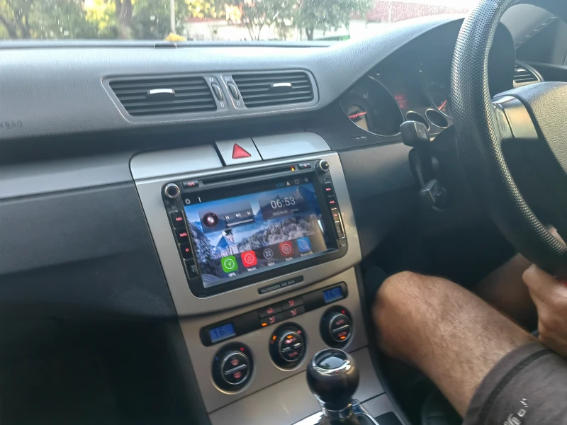 VW Passat, снимка 4 - Автомобили и джипове - 52141792