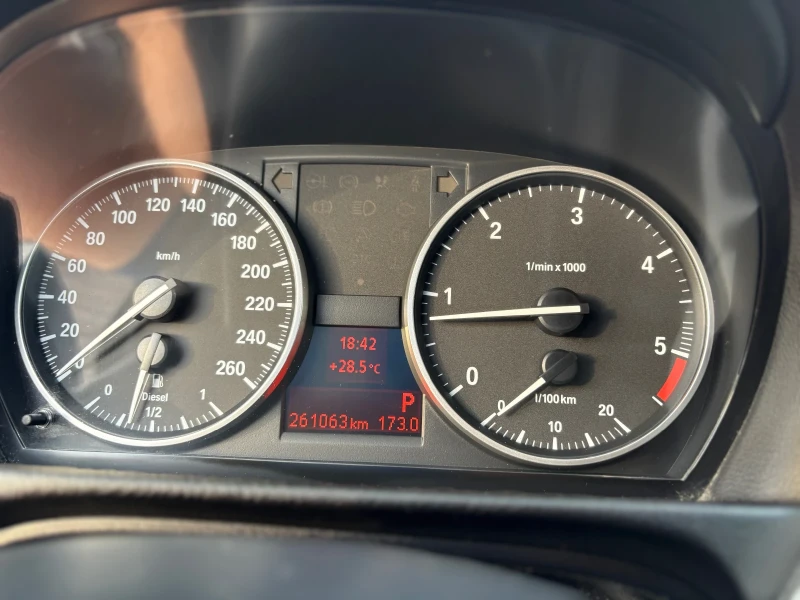 BMW 320 2.0XD, снимка 11 - Автомобили и джипове - 51627678