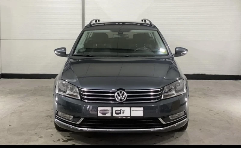 VW Passat, снимка 5 - Автомобили и джипове - 52160556