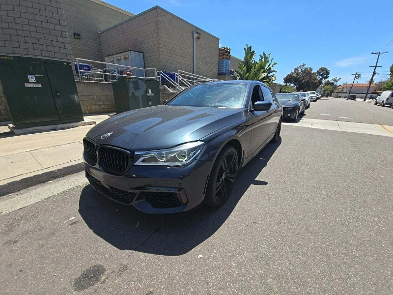 BMW 750 M-PACK* HEADUP* МАСАЖ* ОБДУХ* АЛКАНТАРА* ПАНО* ТВ* - 32000 лв. - 38061678 | Car24.bg