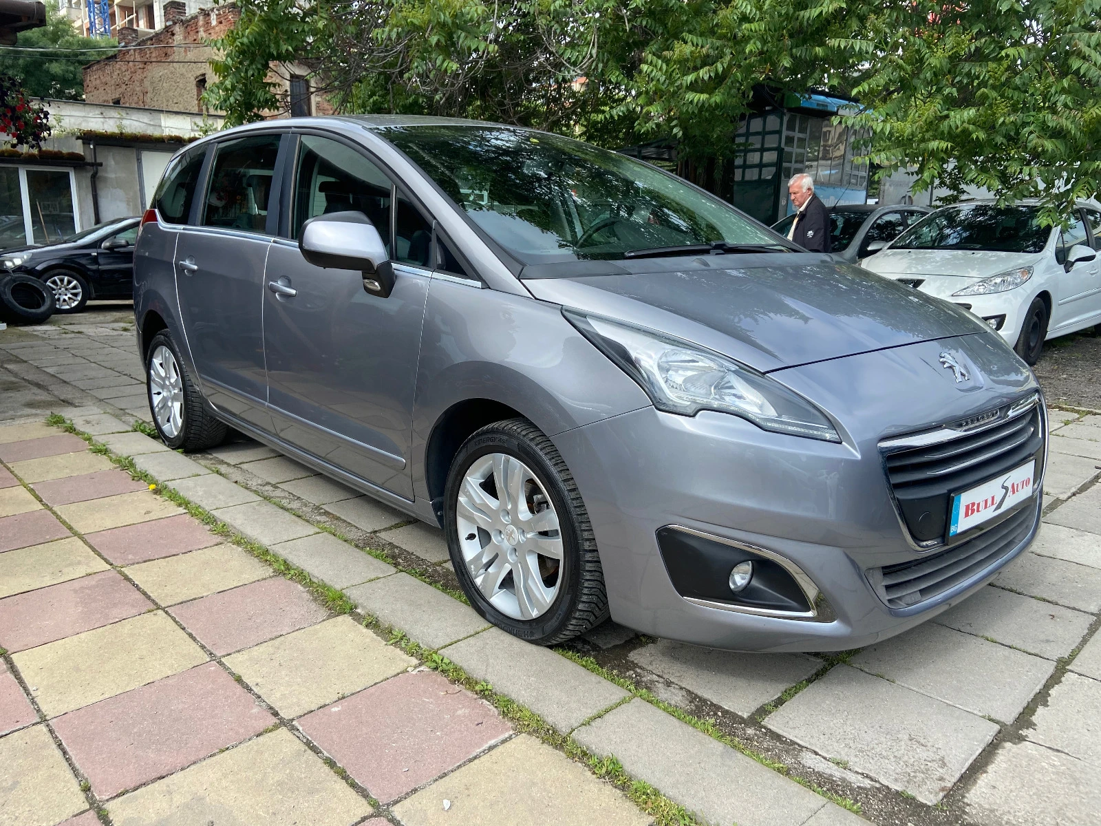 Peugeot 5008 1.6 HDi EURO5B * FACELIFT* , снимка 1