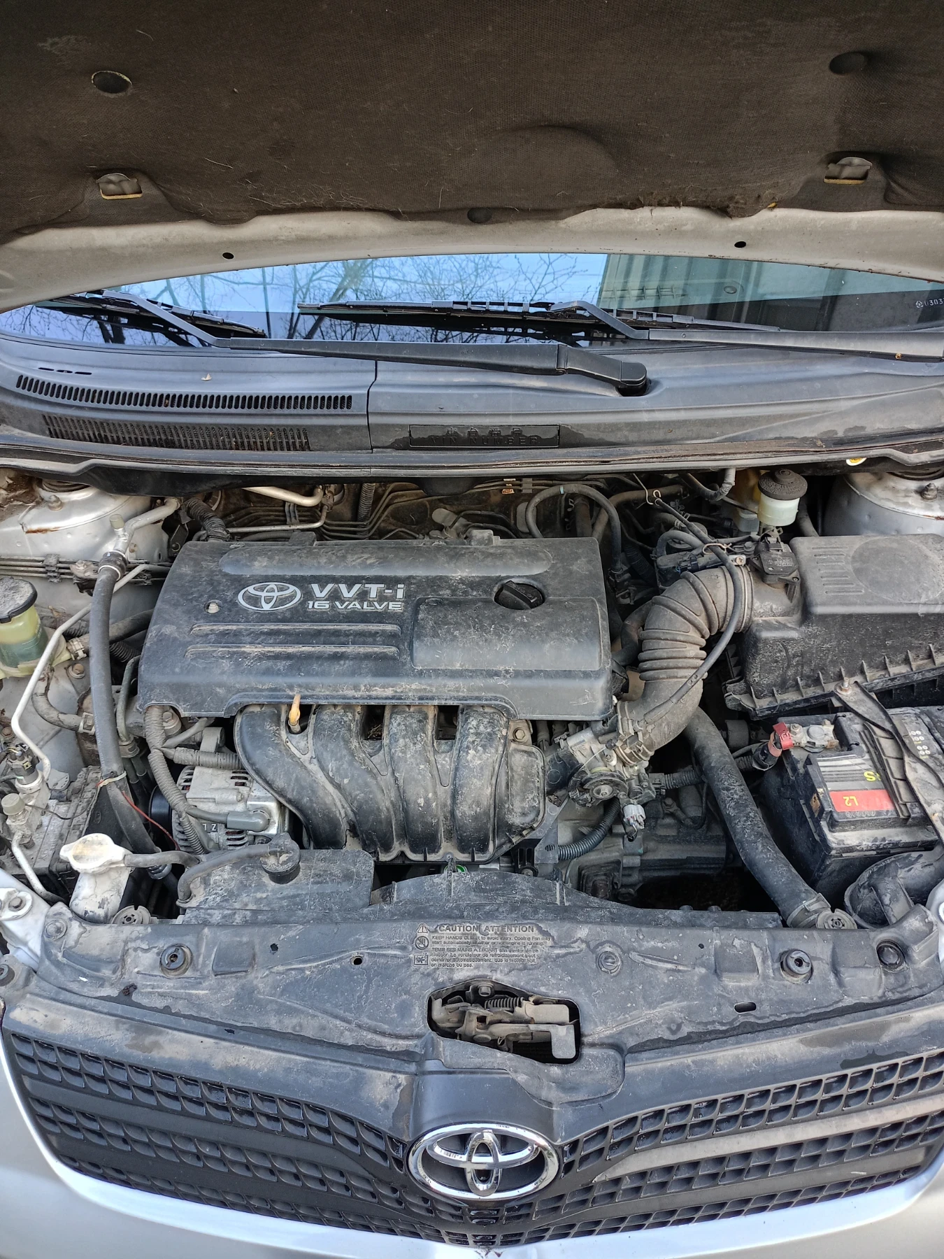 Toyota Corolla verso  - изображение 9