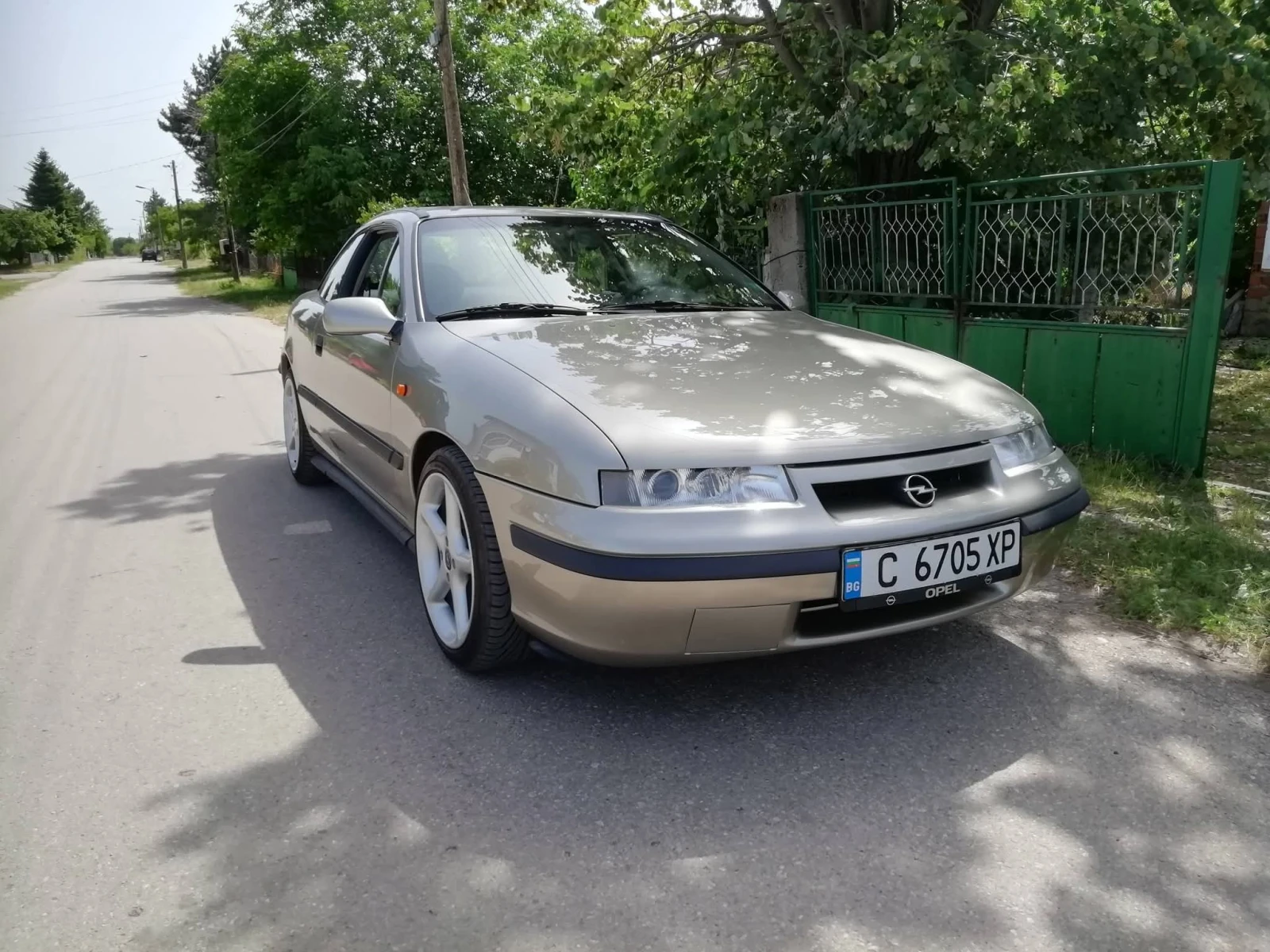 Opel Calibra, снимка 13 - Автомобили и джипове - 52969607