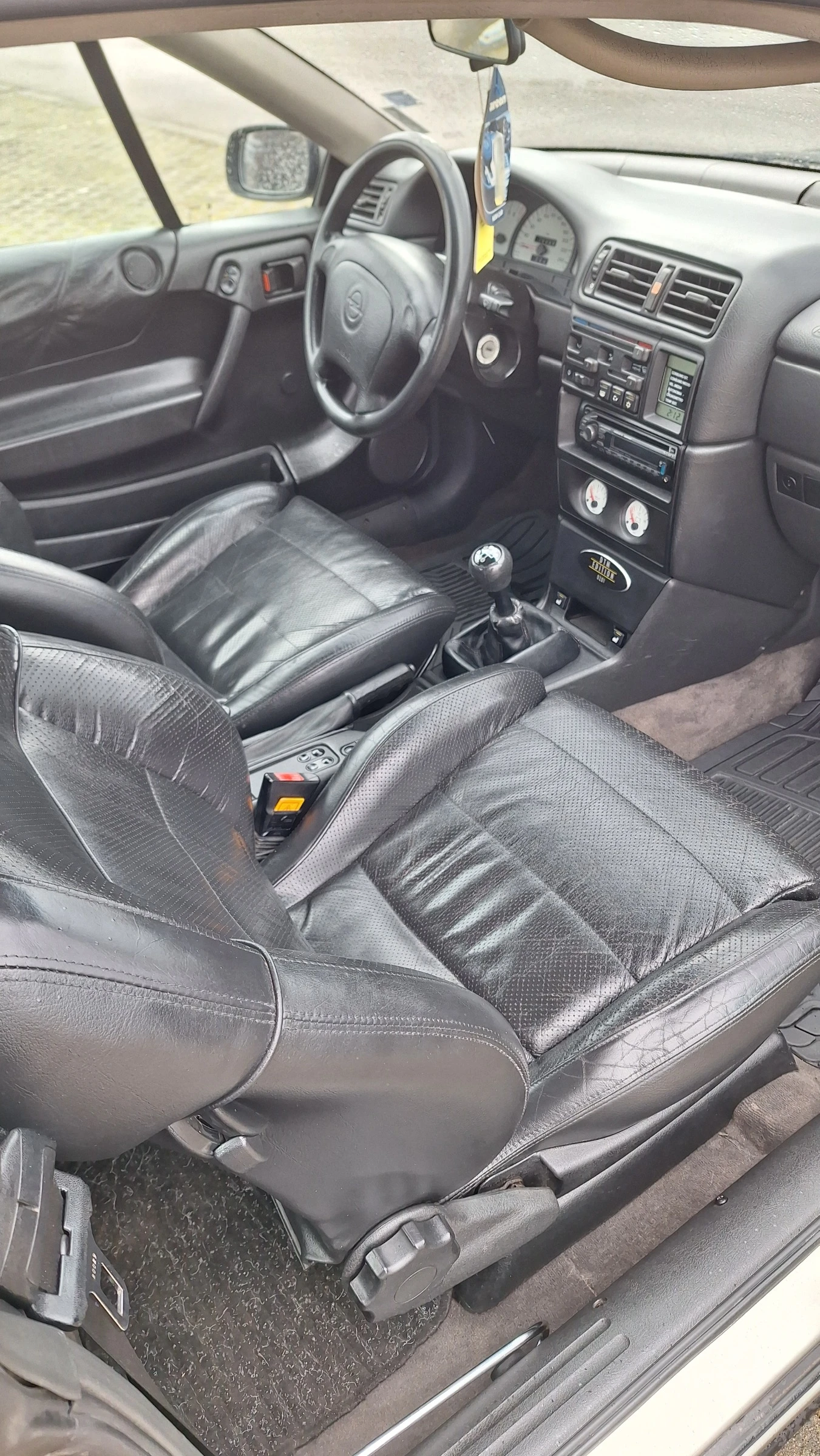 Opel Calibra, снимка 10 - Автомобили и джипове - 52969607