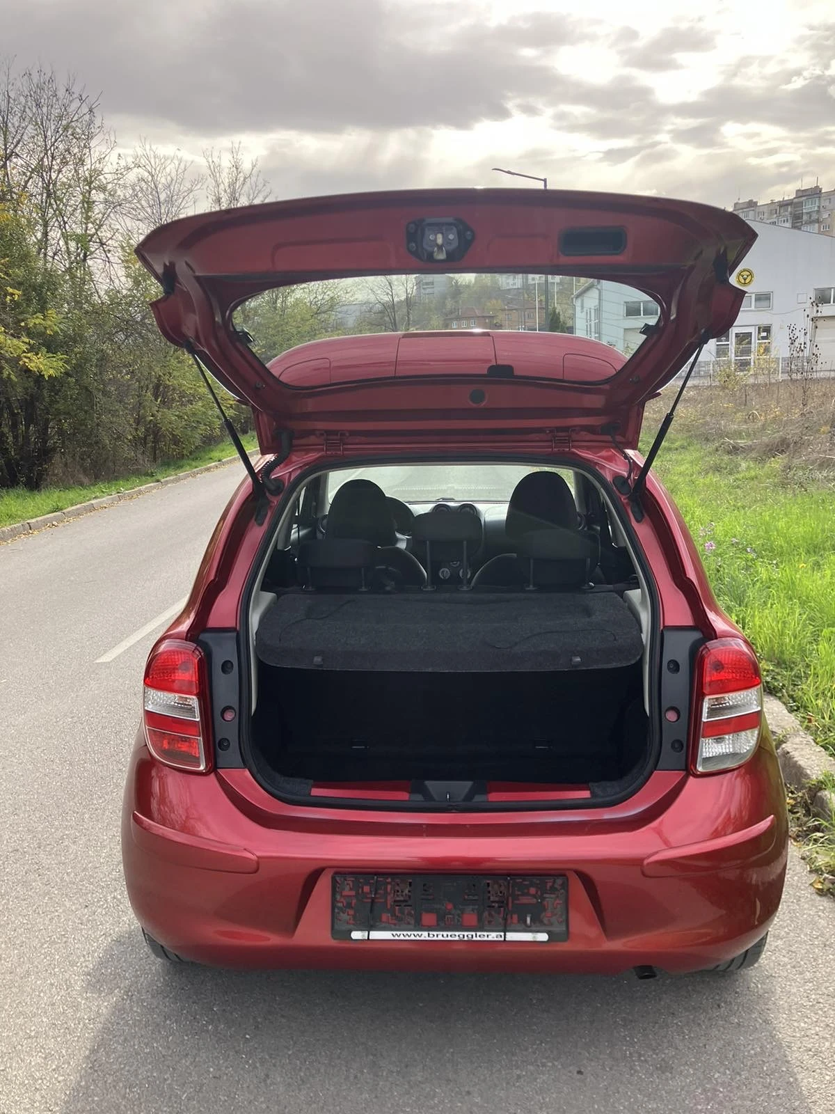 Nissan Micra 1.2 - изображение 7