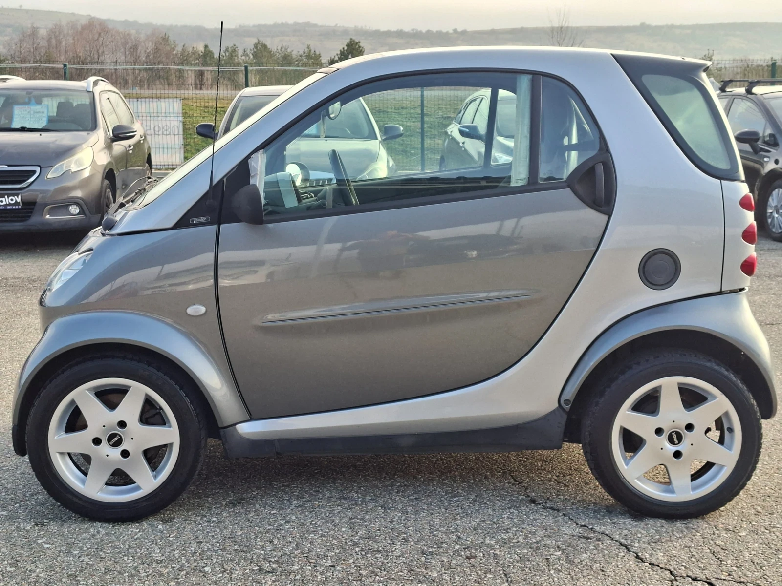 Smart Fortwo 0.700 - изображение 8