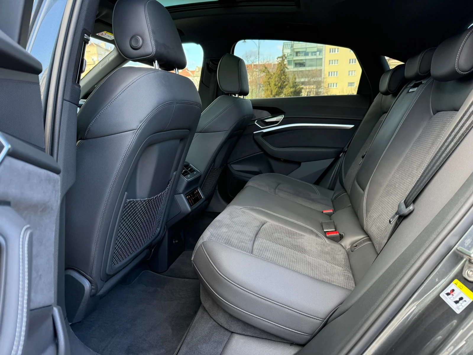 Audi E-Tron Quattro* 95Kwh* Sportback* Pano* S-Line* 360 | Mobile.bg � ����������� 11