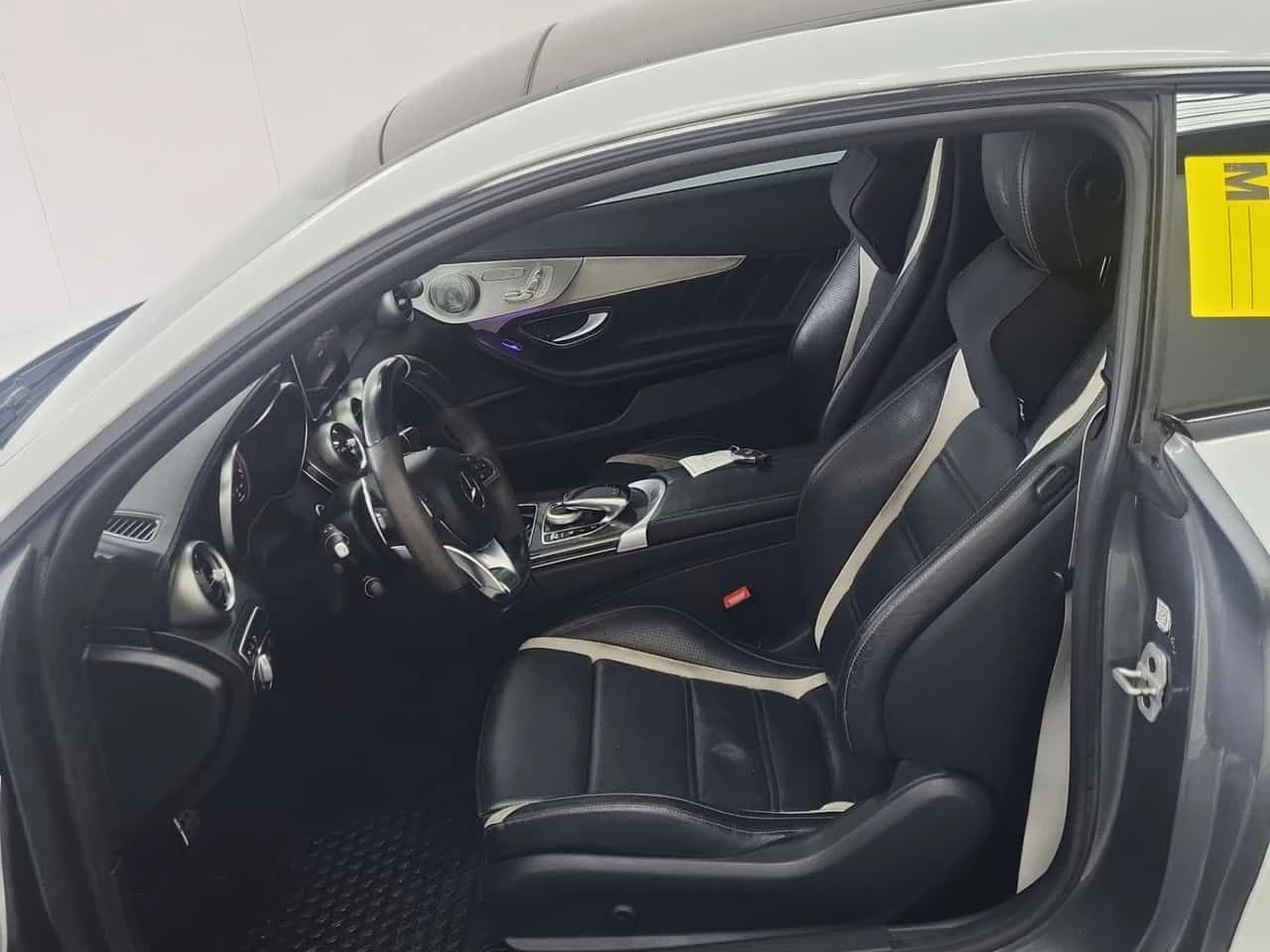 Mercedes-Benz C 63 AMG S| КУПЕ| BURMESTER| ПОДГРЕВИ| 360 КАМЕРИ| ШИБЕДАХ - изображение 9