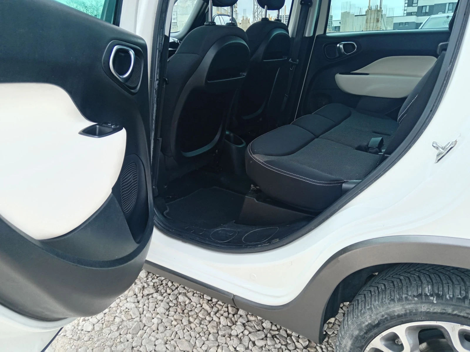 Fiat 500L 1.3m-jet - 80к.с., снимка 9 - Автомобили и джипове - 54265568