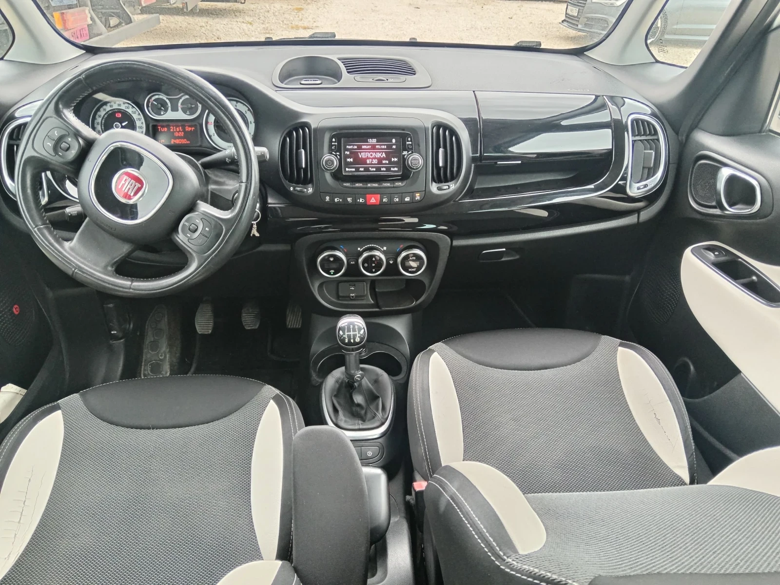 Fiat 500L 1.3m-jet - 80к.с., снимка 14 - Автомобили и джипове - 54265568