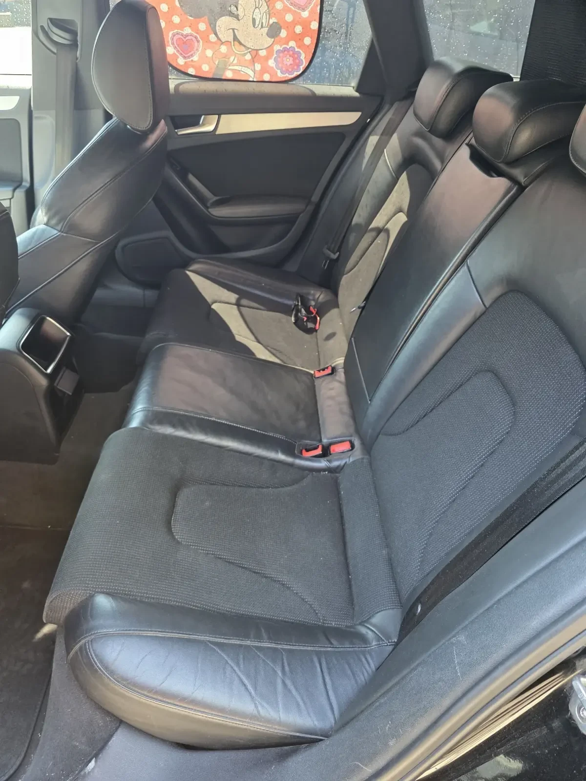 Audi A4 2.0TDI, снимка 10 - Автомобили и джипове - 54340760