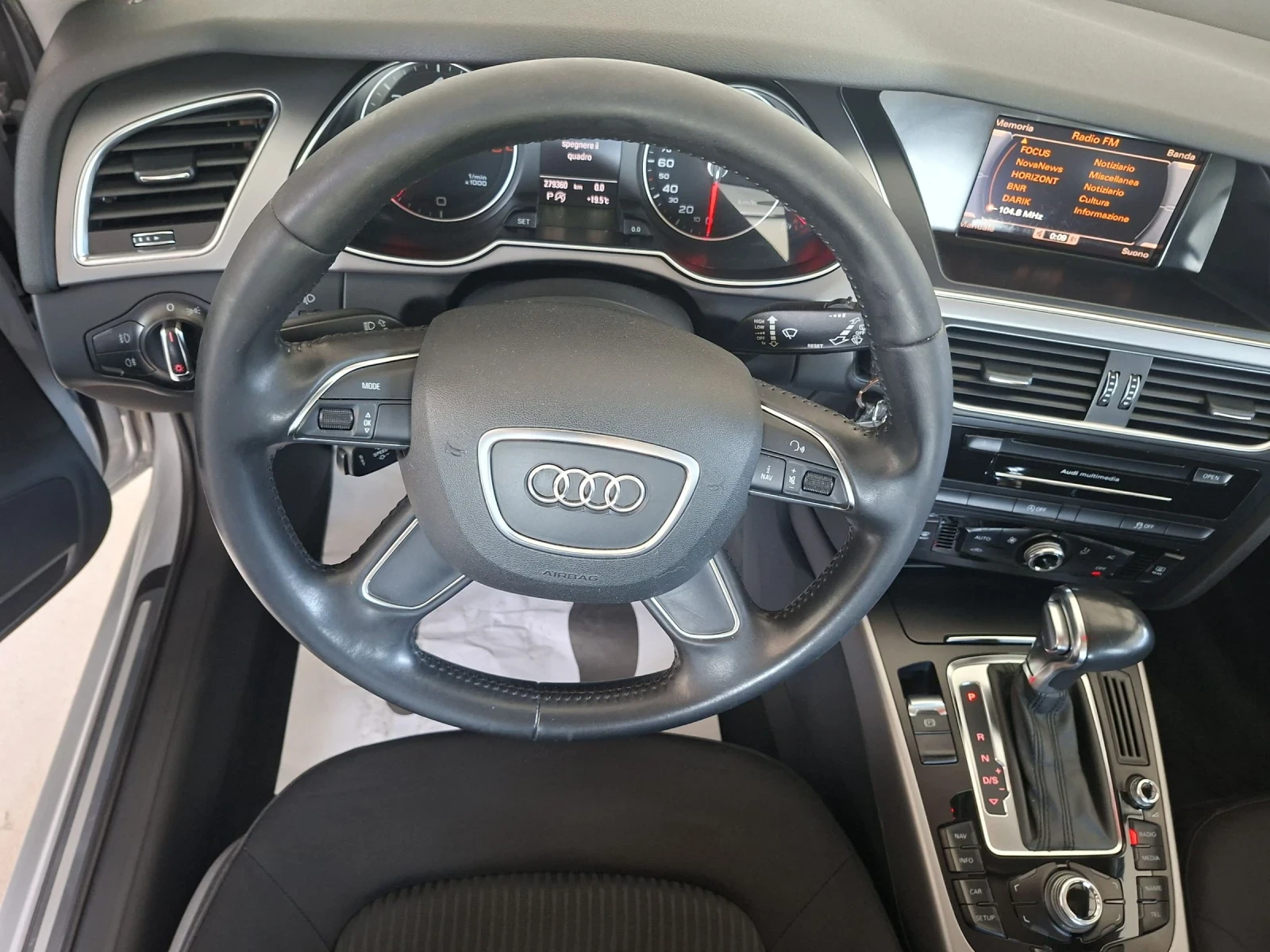 Audi A4 2.0D-150кс NAVI Автомат, снимка 10 - Автомобили и джипове - 54457921